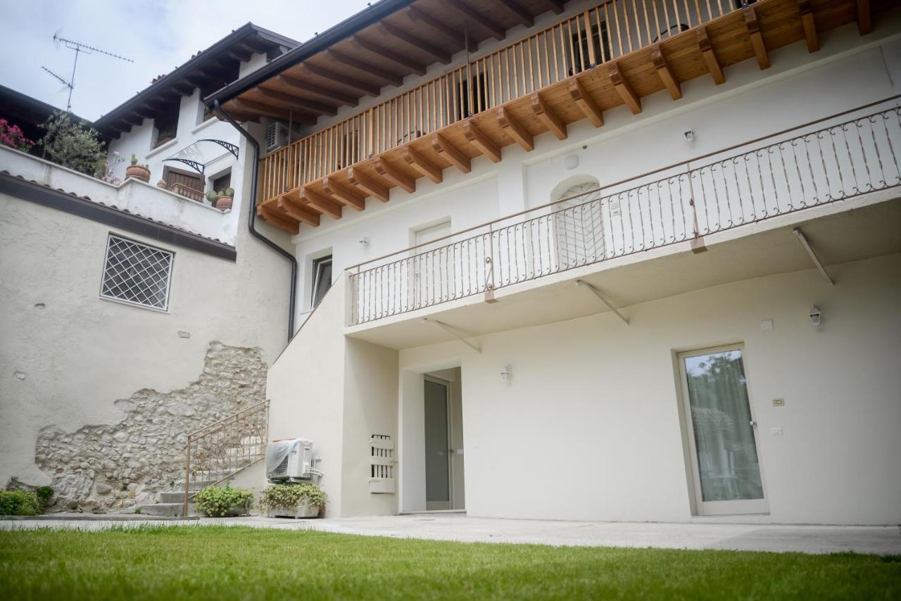 La Corte Dell'Elmo Saló Exterior foto